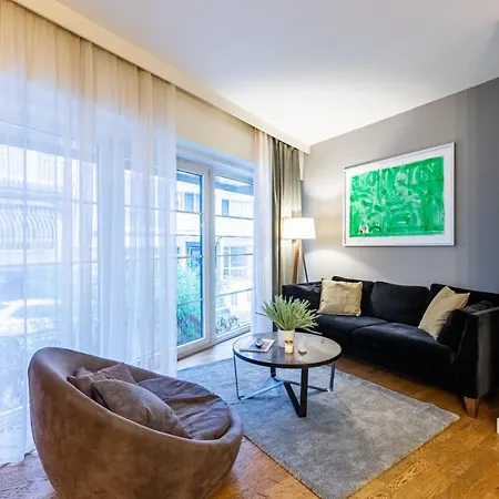 Splendid Flat With Excellent Location In Beyoglu اسطنبول